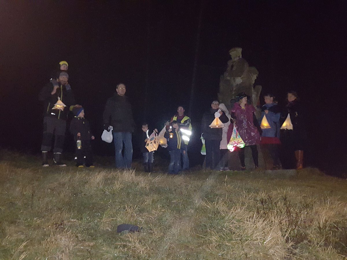 friendsofbside's tweet image. The Lantern Parade was a hit! Here’s some of us with the Spirit of Portland! @bsidefest @windowwander