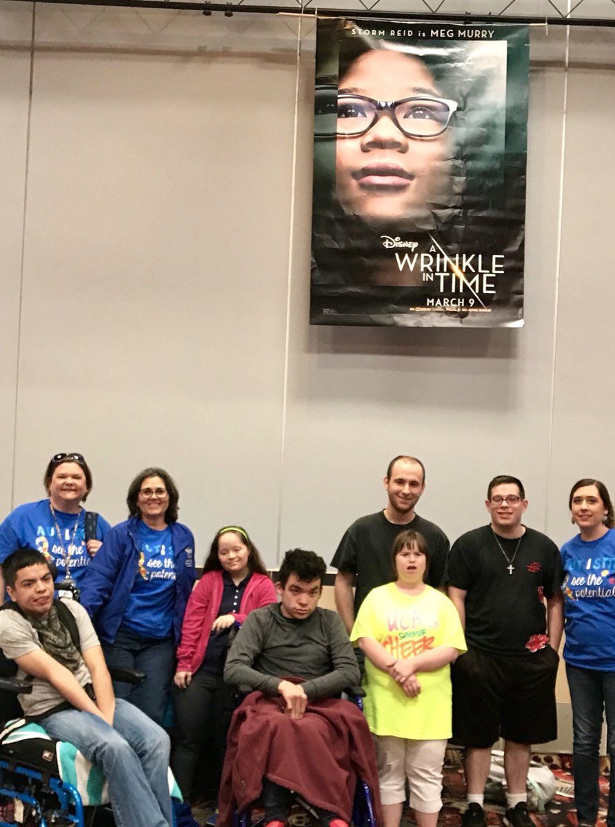 jtuckers_class's tweet photo. A Wrinkle in Time #whatagoodmessage #journey #community https://t.co/ieDHCtQisF