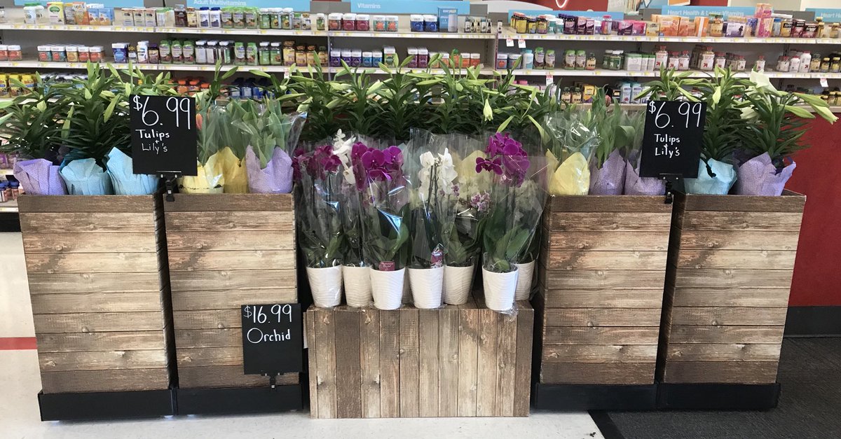 Brookefrmtarget's tweet photo. Ready for spring to bloom her @Target #1886 #jerseycity https://t.co/5x4iWdy6KZ