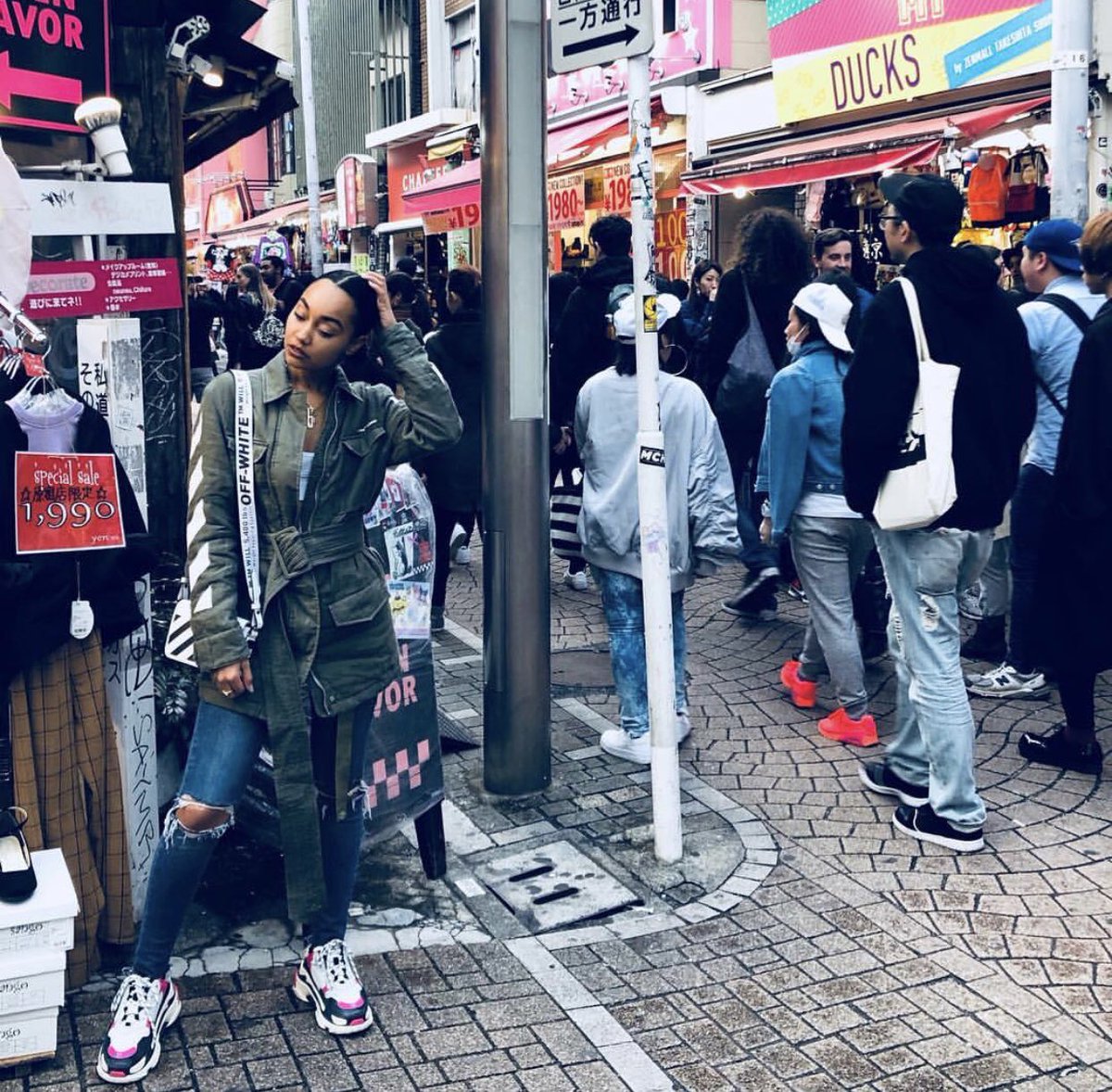 LittleMixO2L's tweet photo. Japan so far 💚 xeastyx https://t.co/2s3w0FRxBo