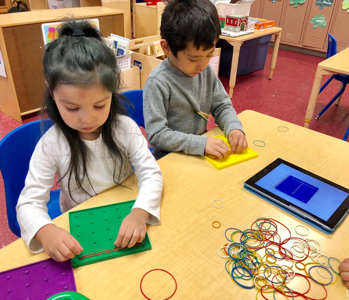 preschoolstars's tweet image. Using an iPad and geoboards to copy shapes and letters during center time. #preschool #finemotordevelopment