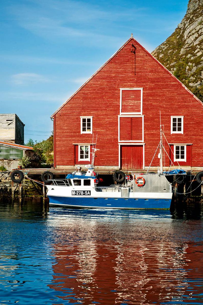 Take a road trip along Scandinavia’s most dramatic coastline. <a href="/RoryFHSmith/">Rory FH Smith</a>  traveller.uk/1hshSL