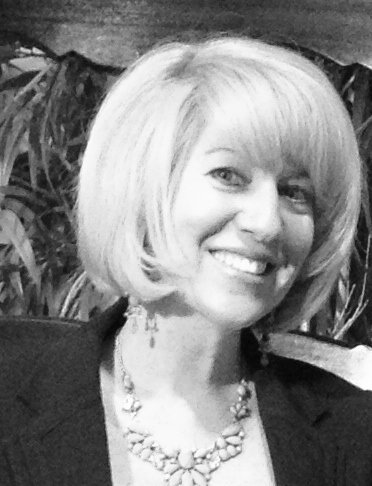 Today’s Miami Showhouse Designer Spotlight is Martha Antonini of Design and Style Unlimited, known for specializing in combining unique color palettes, styling, and being detail oriented.  She will transform the <a href="/DeeringEstate/">Deering Estate</a>’s Entry Foyer, Photo Gallery, and Library Terrace.