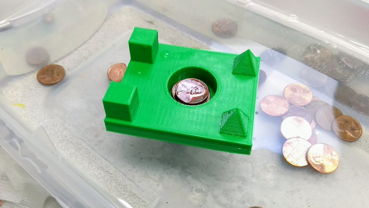 TMES_STEAM's tweet photo. Some more student boat photos! The only design constraint placed on the students was that their boats must have a place to hold pennies.

They floated better than expected and we collected some data to go along with the experience.  

@TheaJackson8 @napolitania21  @Asbury_ParkSD https://t.co/2W0FV6WPvl
