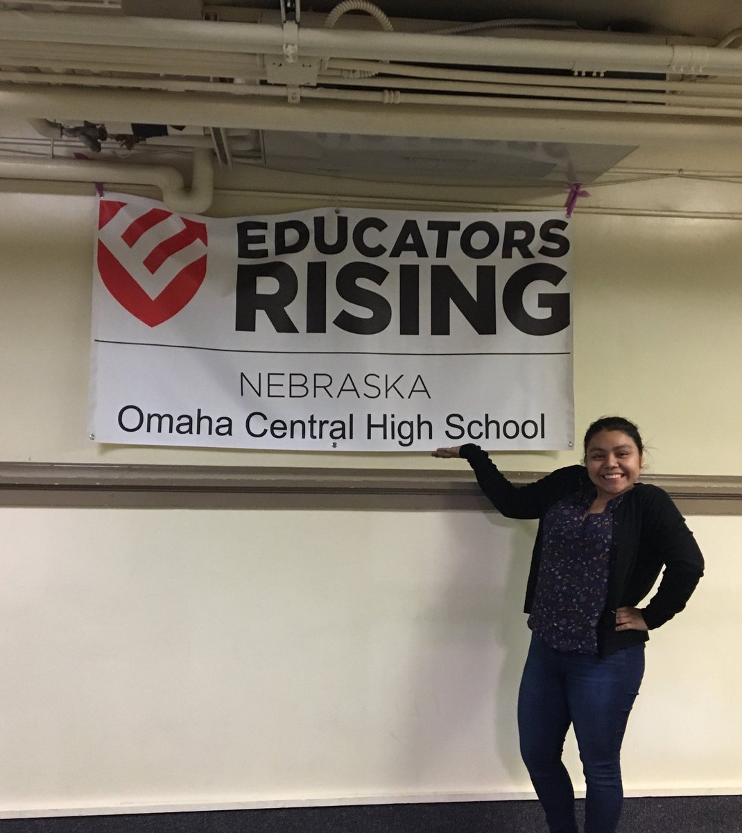 eli_sorianosal's tweet photo. I’m a senior in the @OmahaPubSchool district at @OPSCentralHigh and I’m running for National Student Officer! Today is the last day you can vote in the #EdRisingElection! Get that done and #Vote4ElizabethS! https://t.co/ywvsdTgOxl