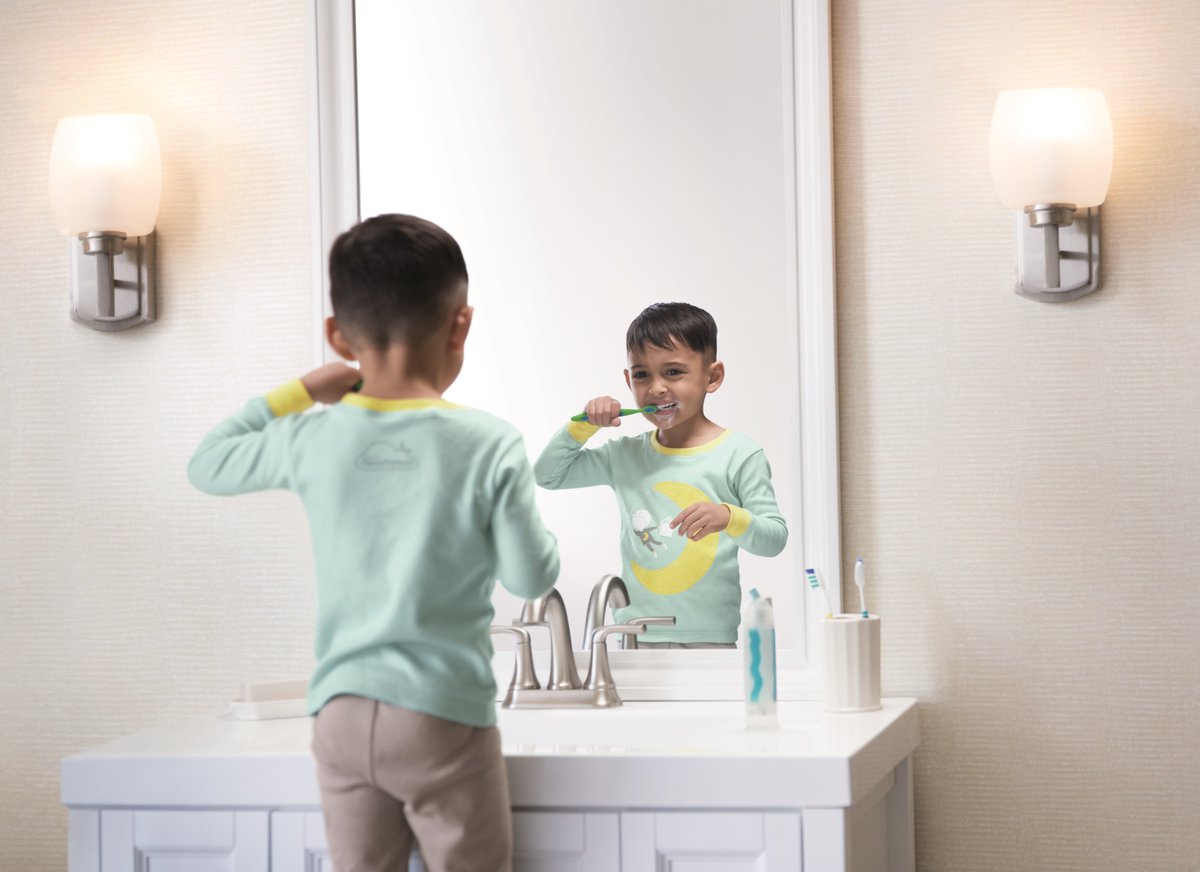 TheWestinOttawa's tweet photo. What happens to old hotel linens? @Westin is turning them into kids' pajamas. Purchase your pair today! https://t.co/TqwhpFKgJw #ThreadForward #WorldSleepDay #SleepWell https://t.co/3W25FMd9KO
