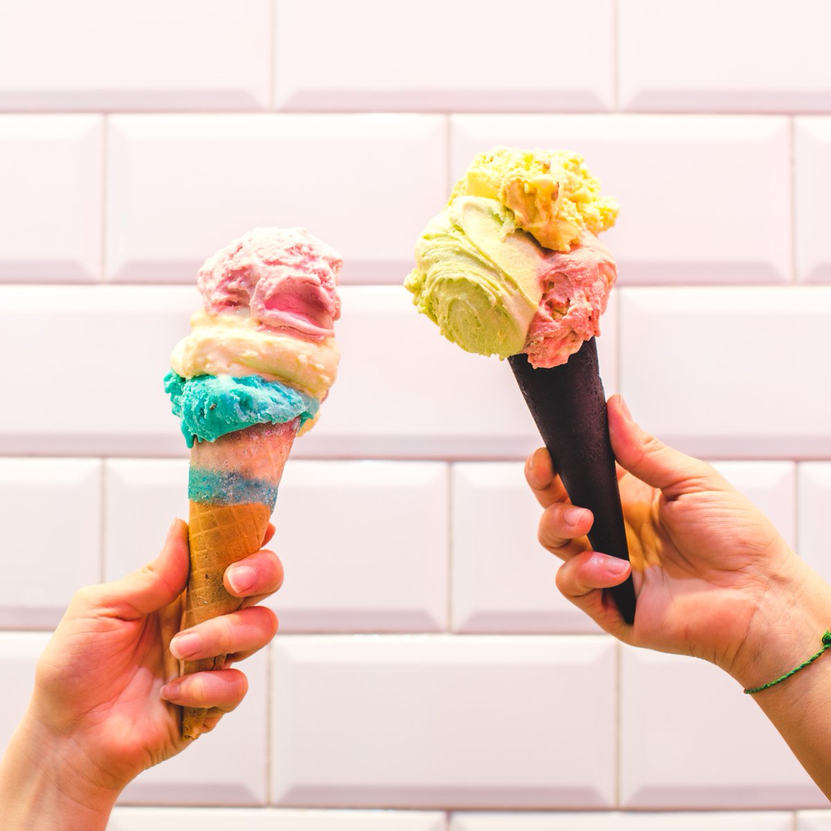You've made it. The week is over, bring on the weekend. We're open till 11PM from Friday to Sunday so you have plenty of time to treat yo self even if the clocks are going forward ⏳
