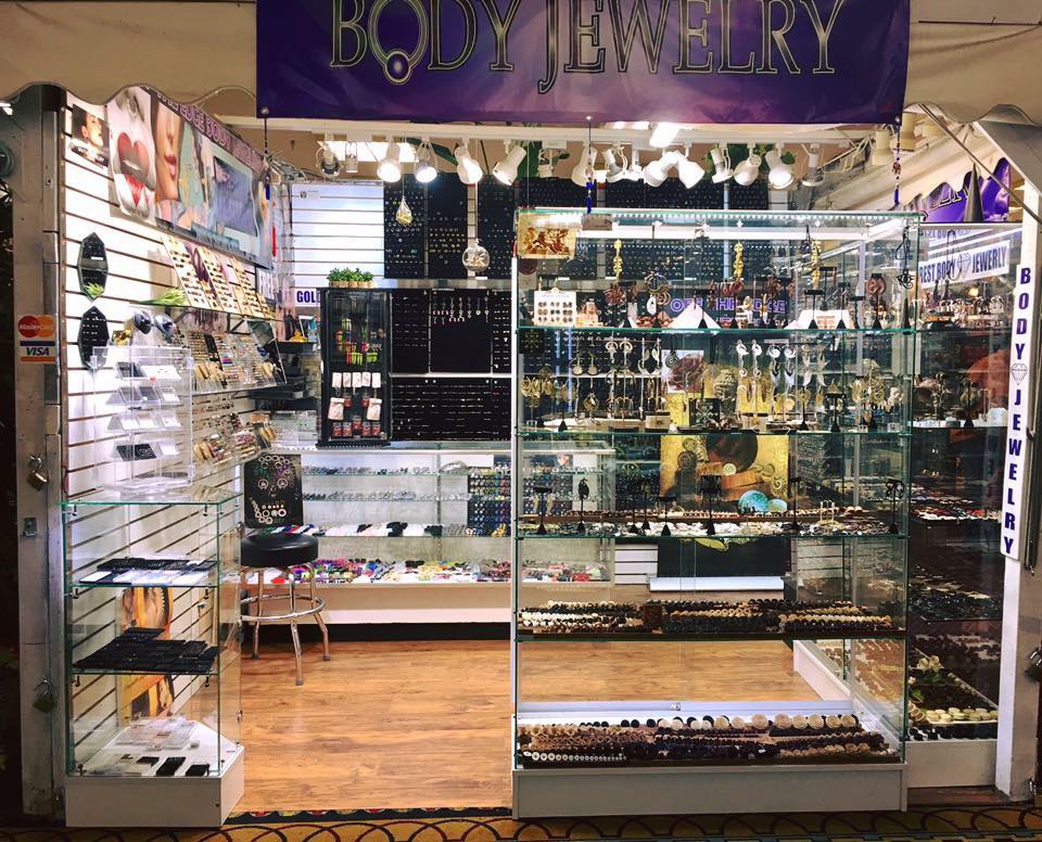LdThaGeneral (@ldthageneral) on Twitter photo THE BEST JEWELRY & CUST SERV. MENTION DJ IZE (EYES) 4 A DISCOUNT. 1717 S DECATUR BLVD, MAIN AISLE BOOTH E-1 <a href="/offtheedge/">.</a> LAS VEGAS.
7 108 718 7185 0216 THE BEST JEWELRY & CUST SERV. MENTION DJ IZE (EYES) 4 A DISCOUNT. 1717 S DECATUR BLVD, MAIN AISLE BOOTH E-1 <a href="/offtheedge/">.</a> LAS VEGAS.
7 108 718 7185 0216