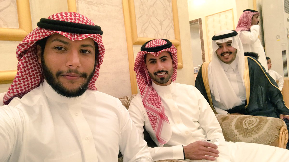 iMohammed22's tweet photo. في حفل زواج اخوي الغالي وزميلنا عبدالرحيم الشهري عسى ربي يوفقه ويجمع بينهم على خير ❤️ https://t.co/TCv1wTv61G