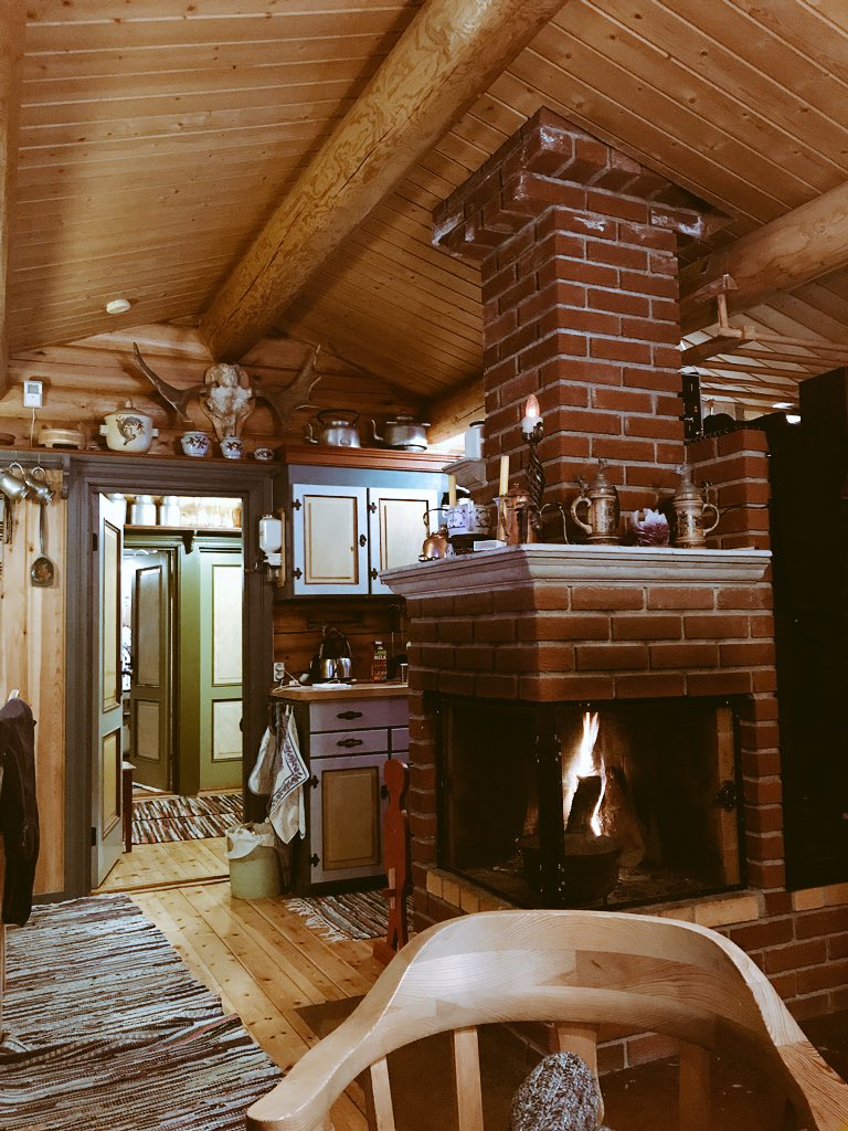 CarlChristKure's tweet photo. Cabin life! #norwegianstyle https://t.co/TMfcCiITXd