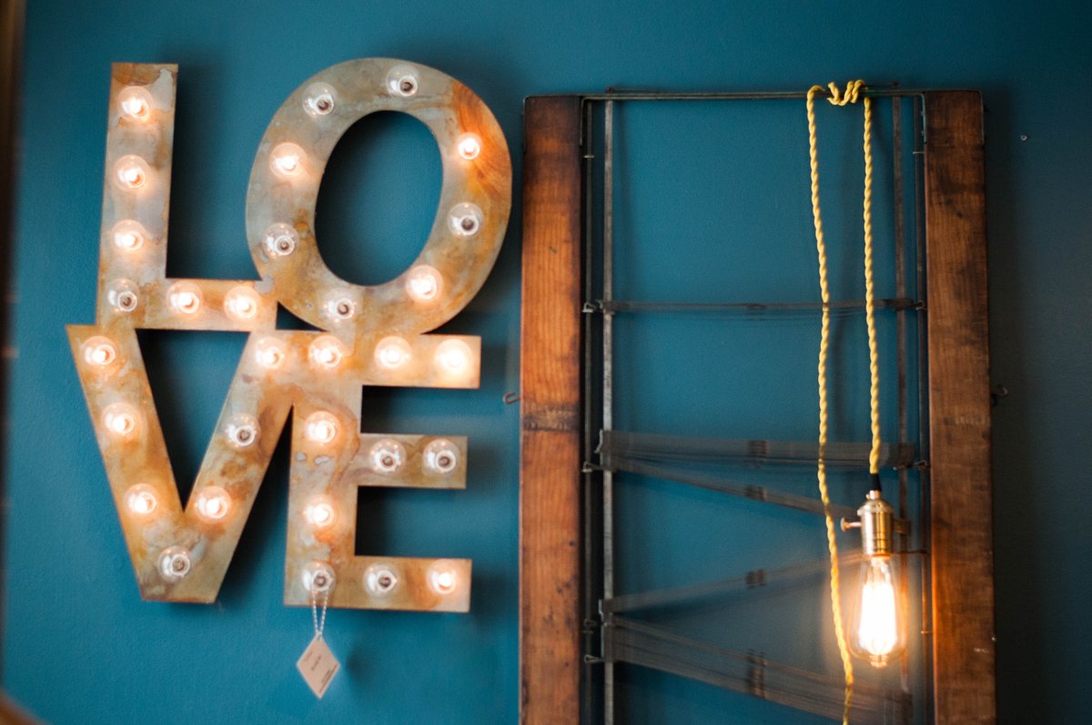 primbegin's tweet photo. We LOVE Fridays! How about you?!

Come hang out with us this weekend in #FellsPoint and #EllicottCity. Take your Friday night OUT.

#primbegin #loveandlight #Fridaynights #girlsnight #ellicottcity #nightout https://t.co/eGBDWlljkI