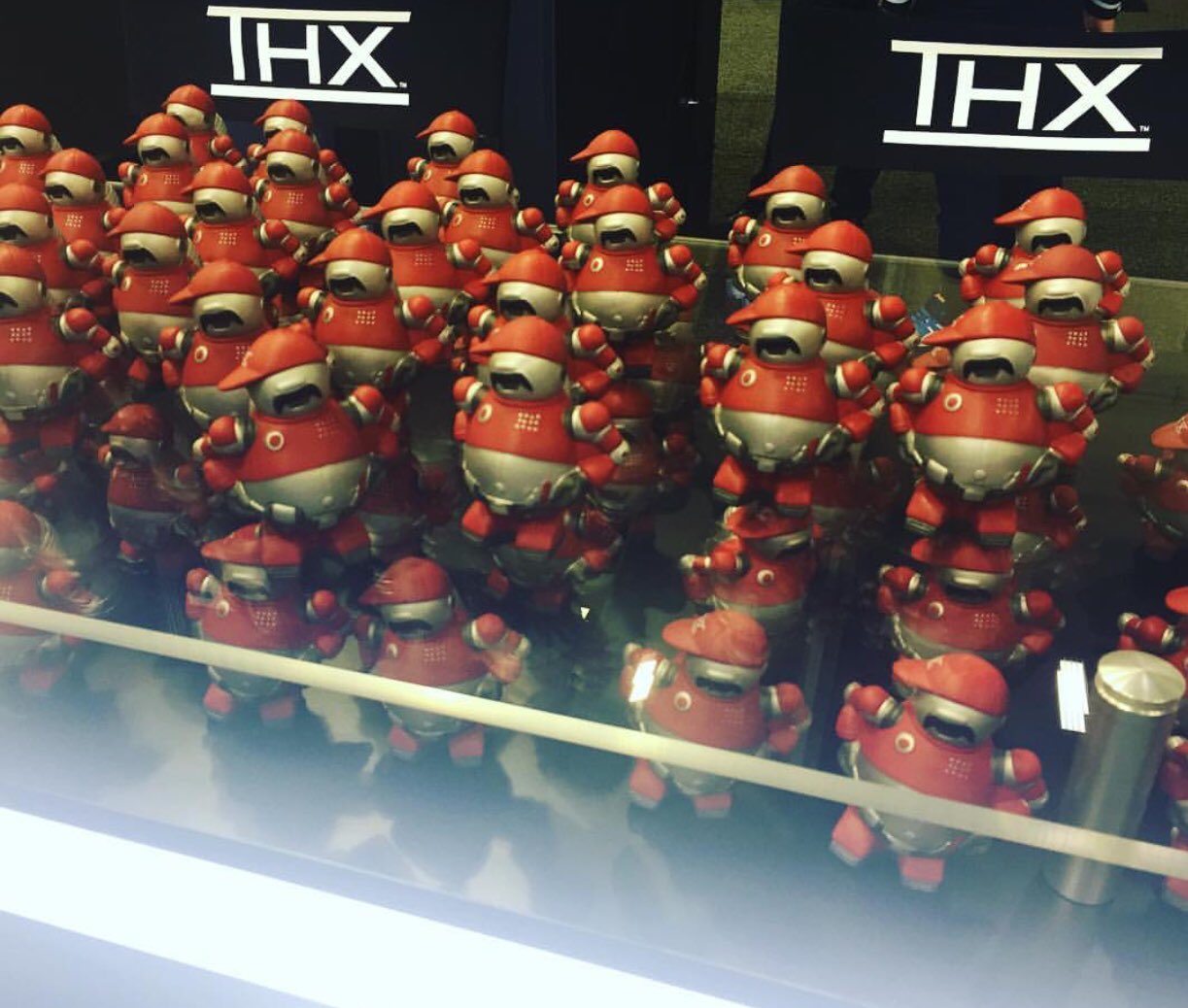 Thx robot best sale toy