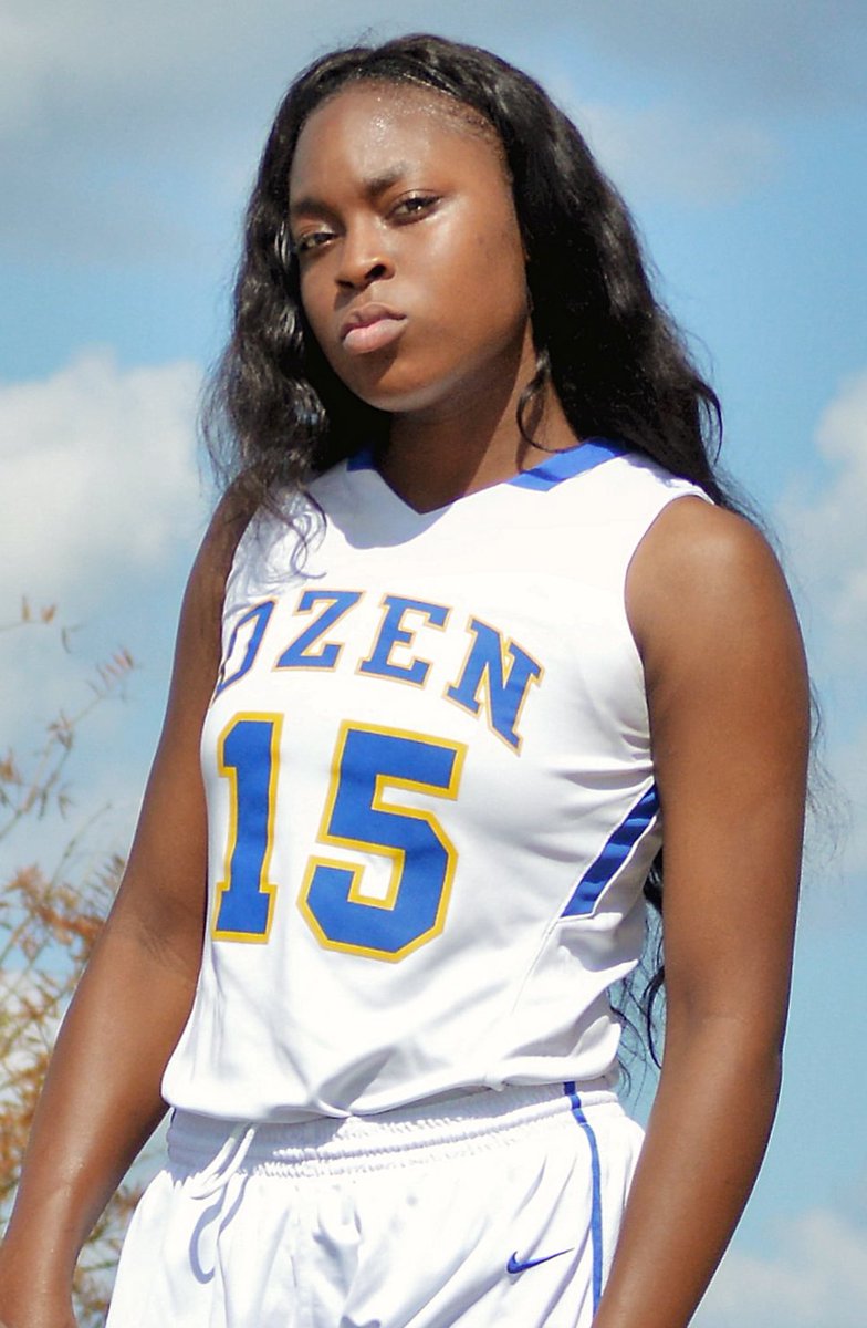 AshlyElamSports's tweet photo. Ozen's Ashlei Kirven (@Onlyashlei) is the VYPE SETX MVP! Who else made our All-VYPE team? Take a look! #VYPESETX #txhshoops STORY: https://t.co/Ea9VLZporZ https://t.co/ynMdVmVKPh