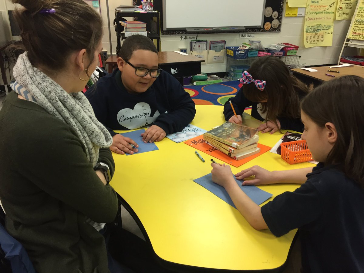 portlandjcps's tweet photo. Ss are developing advertisements for their favorite toys while learning about careers in marketing and advertisement. @UofLbiz @UofLEngaged @HoschPES @region6jcps @region6jcps @StokesPortland #careerday #elevateportland https://t.co/ko8dXwxUkT