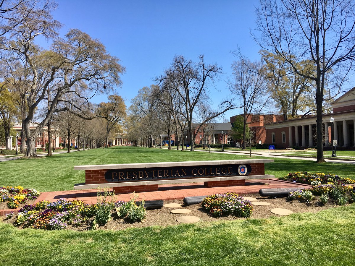 CharlieB_SC's tweet image. Special day! #OnOnPC #WhileWeLiveWeServe @presbycollege