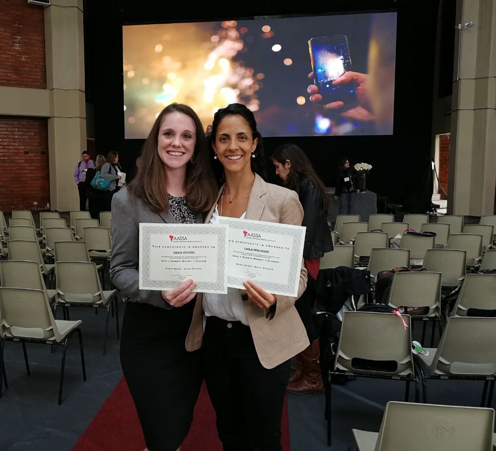 Erika_Vickers_'s tweet photo. #AASSA18 Educator's Conference in Quito was all about growth mindset. We presented on changing students' and teachers' motivations toward data collection and then learned so much more! https://t.co/1RfS00JV0j