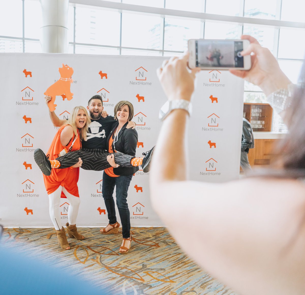 Johnny Cupcakes (JohnnyCupcakes) Twitter