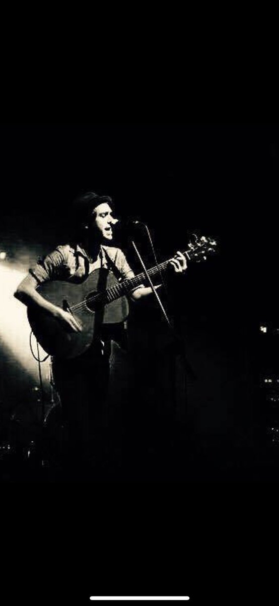 GoldsmithsPenge's tweet photo. We have the amazing Paul Littler playing live tonight! Partial to a tequila so we are told! #Tequila #friyay #penge #pengerocks https://t.co/H49pshotTm