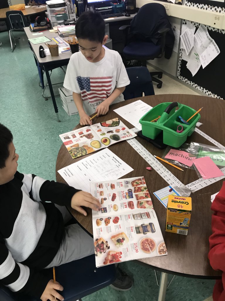 MrsHigleysClass's tweet photo. https://t.co/KhLv4DHBLL