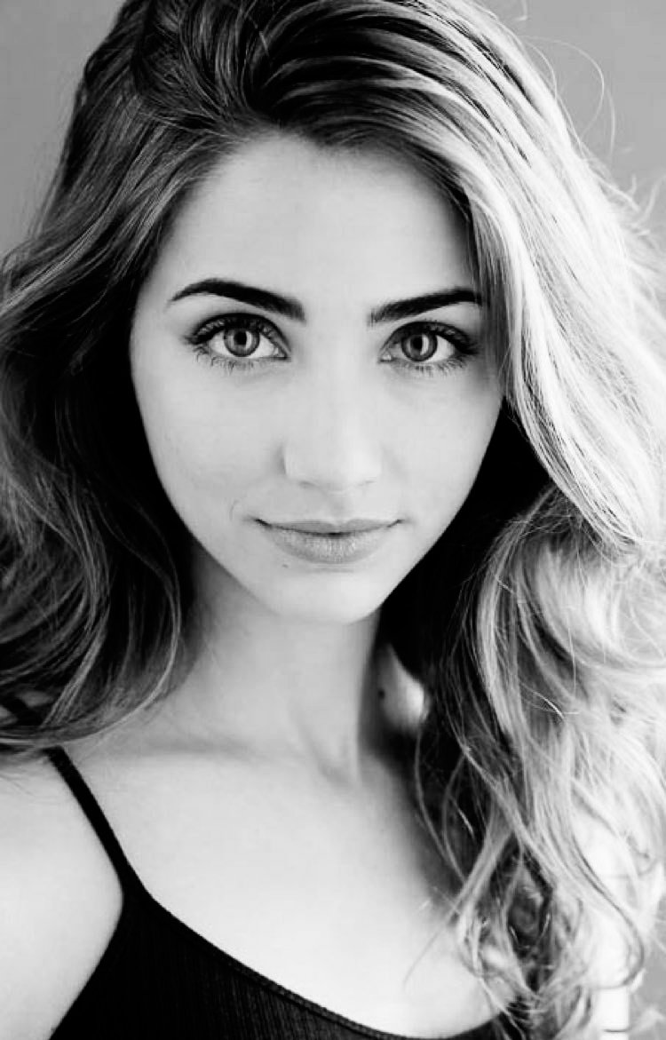 ❧ 𝑬𝒗𝒆𝒓𝒚 𝒎𝒐𝒓𝒏𝒊𝒏𝒈 𝒘𝒉𝒆𝒏 𝑰 𝒘𝒂𝒌𝒆 𝒖𝒑
𝑰 𝒘𝒂𝒏𝒏𝒂 𝒃𝒆 𝒘𝒉𝒐 𝑰 𝒄𝒐𝒖𝒍𝒅𝒏'𝒕 𝒔𝒂𝒚 𝑰'𝒅 𝒆𝒗𝒆𝒓 𝒃𝒆𝒆𝒏
𝑩𝒖𝒕 𝒊𝒕'𝒔 𝒔𝒐 𝒎𝒖𝒄𝒉 𝒎𝒐𝒓𝒆 𝒕𝒉𝒂𝒏 𝑰 𝒆𝒗𝒆𝒓 𝒘𝒂𝒔.