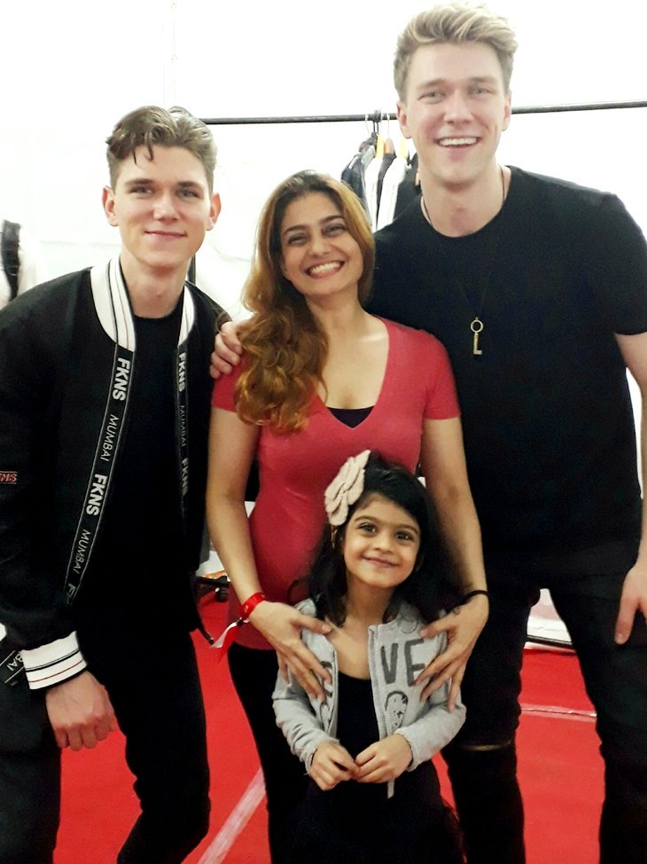 QueenJWB's tweet image. Faith Summer ♥️&apos;z @CollinsKey &amp;amp; @DevanKey. I made a Commitment 2 make it happen for her. The Universe&apos;s Power did the rest! We&apos;re Greatful &amp;amp; They were Perfect! #YTFF #CollinsKey #DevanKey