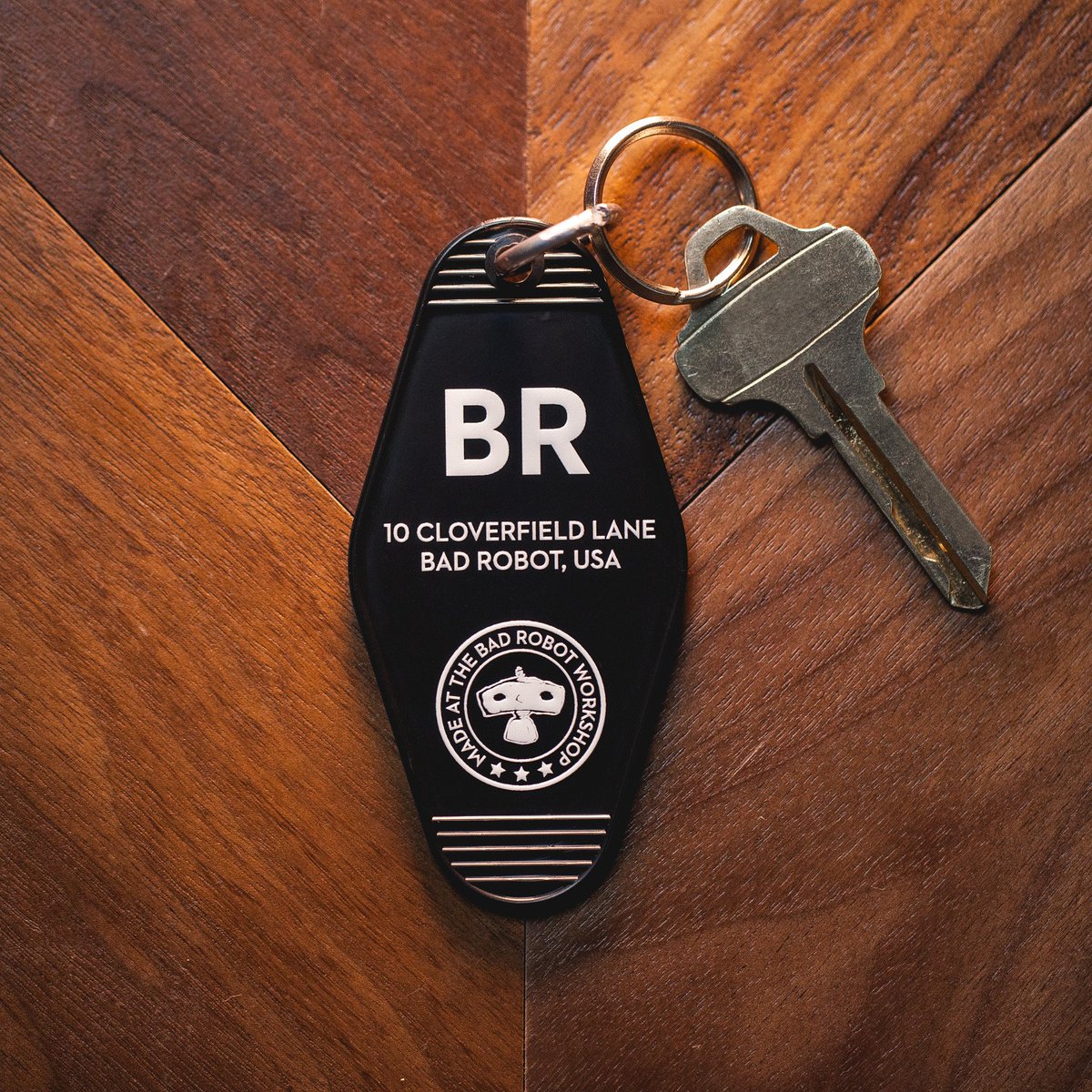 bad_robot's tweet photo. Follow &amp; RT for a chance to win a personalized key fob – UV printed at the Bad Robot Workshop! https://t.co/qoNvHGIihq