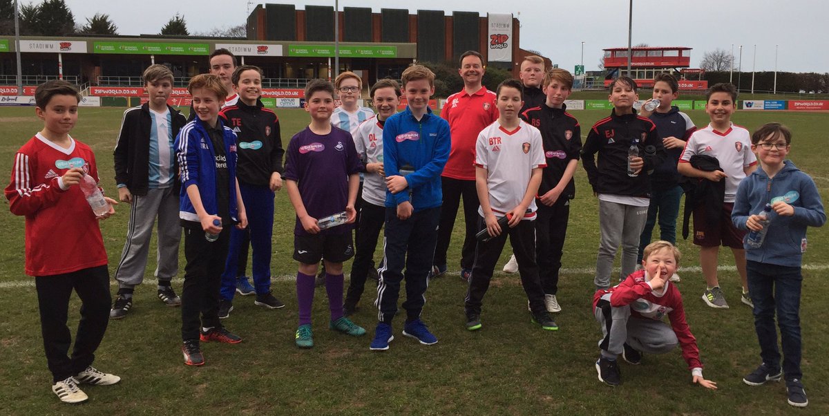 Before &amp; after our 3km Sport Relief run tonight ❤️so proud of this team! #WeAreRhos