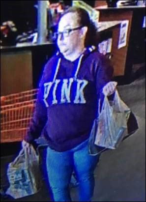 LenexaPolice's tweet image. Help ID this suspect in a burglary/theft/cc fraud investigation. Suspect charged over $10K to victim's credit cards as well as bank withdrawals. Car possibly a Hyundai or Kia. If you know this person please call the @KCCrimeStop hotline at 816-474-TIPS or us at 913-825-8169