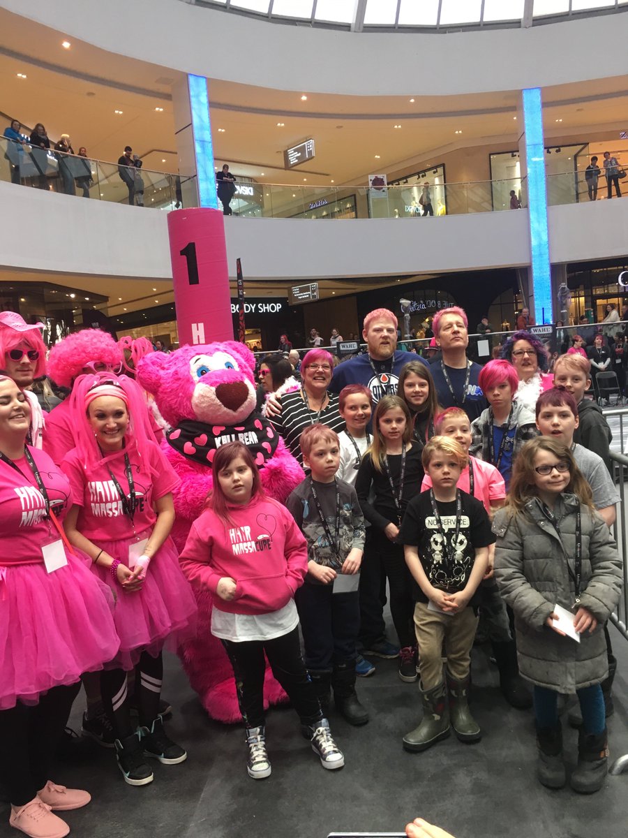 RobinSieben's tweet photo. So proud of all those who participated from @wbfschool #hairmassacure #wbfpride https://t.co/mIB2xWH0wC