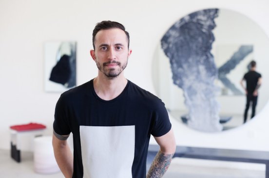 .<a href="/AnguloCero/">Ángulo Cero</a> traslada el talento del diseñador #FernandoMastrangelo a México. Será en <a href="/CorsoMoliere/">CORSO MOLIERE</a>  donde se exhibirán sus piezas más icónicas que también estarán a la venta por tiempo limitado goo.gl/RDwgYF