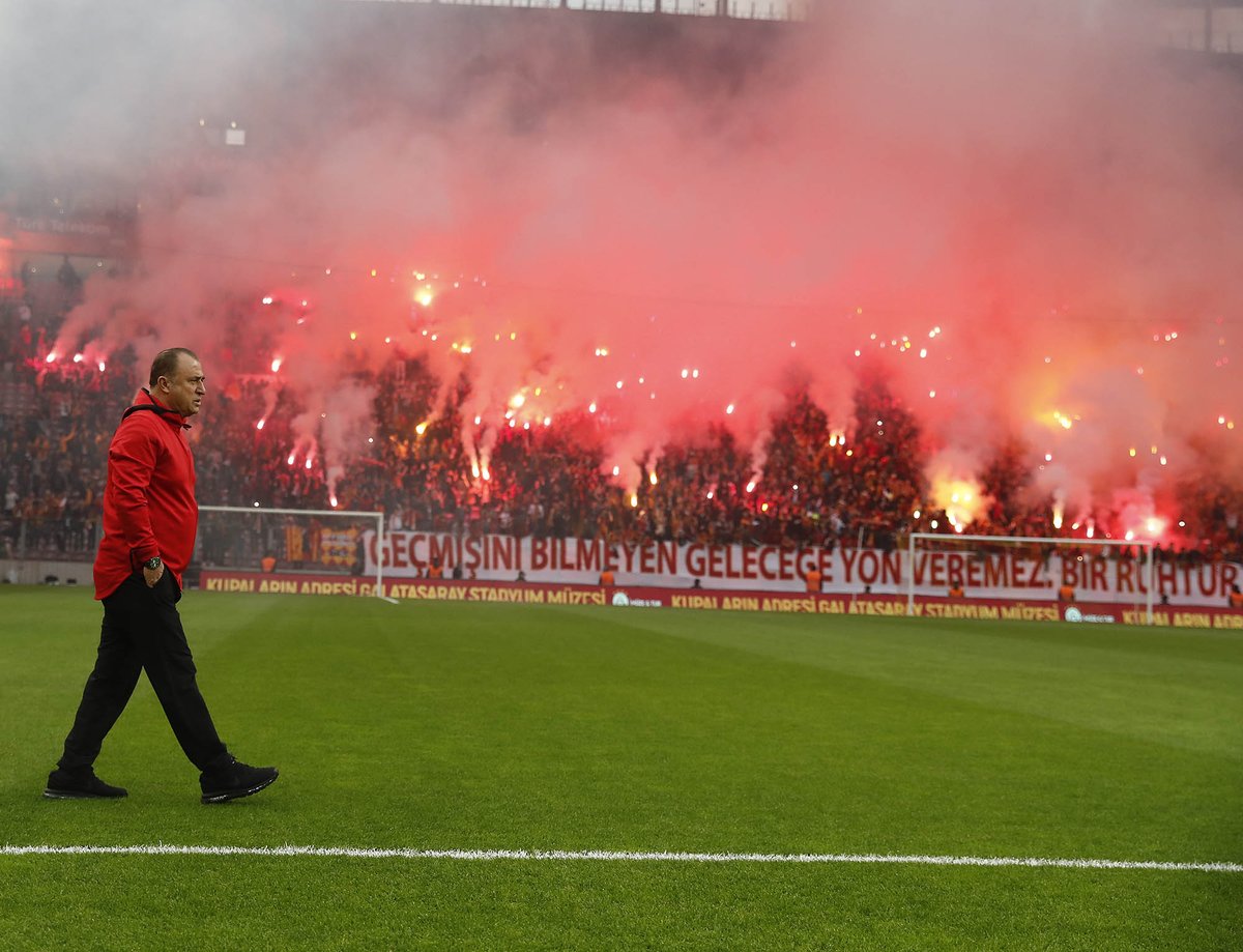 👑 İMPARATOR <a href="/fatihterim/">Fatih Terim</a>!