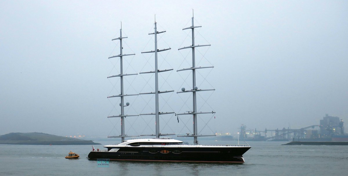 Dutchyachting's tweet photo. Of course we were live on the scene to follow #Oceanco’s Black Pearl (#Y712) final moments on a misty early morning in The #Netherlands. #BlackPearl is with its length of 106m/ 347.77ft the #World’s #largest #sailing #yacht to date. Bon voyage! Photos by @DutchYachting. https://t.co/9Ltc8mO058