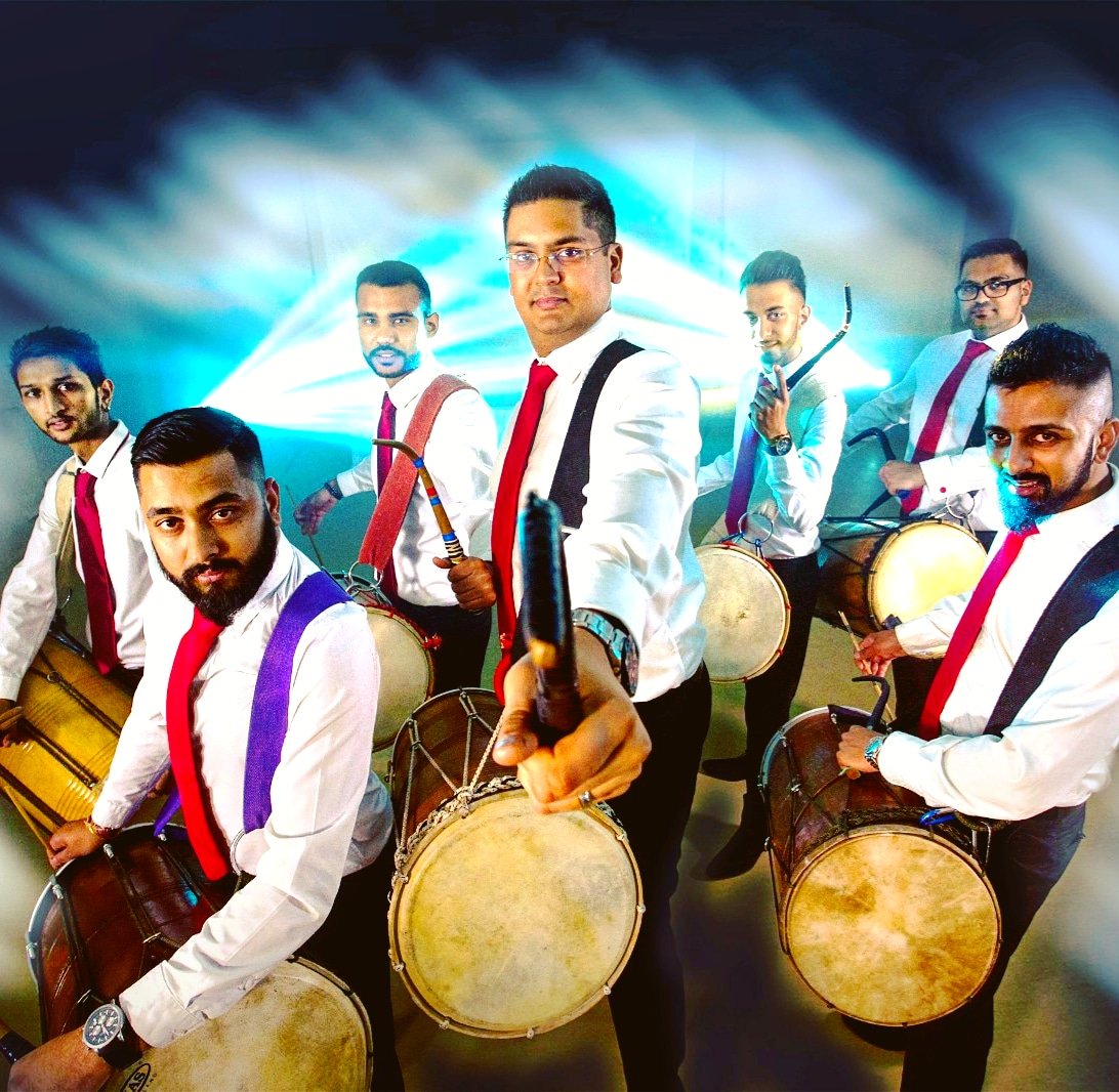 RhythmNBassDhol's tweet photo. The Team! New Website coming soon..

#RhythmNBass https://t.co/3wvyULk5uo