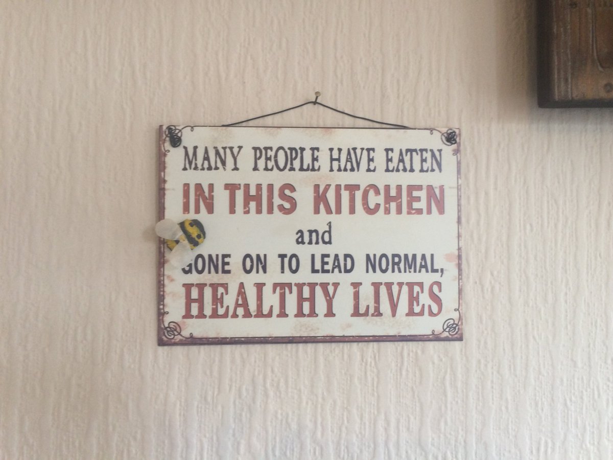 MeehanEm's tweet photo. Cookalong interview yesterday for #invisibleirish project supported by @WCE10 @carolpbreen @oho_co including gluten free vegetarian Irish food! https://t.co/VQPjUH7E0e
