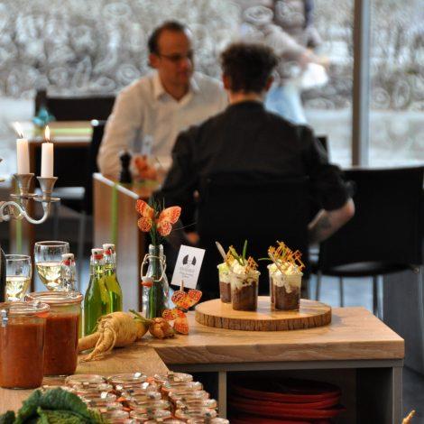 Event-Gastronomie!
Jedes Jahr treffen sich die Fabrikleiter von Bio-Rad Laboratories
an einem Team Event im Hause <a href="/MeinKuechenchef/">Mein-Küchenchef</a> in Köniz.
Das Konzept Event-Gastronomie begeistert seit...
de-de.facebook.com/meinkuechenche…