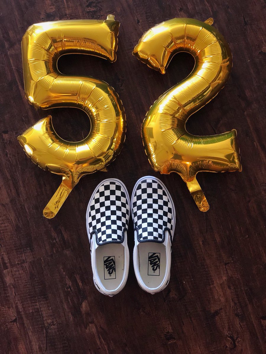 _reneemariee's tweet photo. 52 years of @VANS_66 🏁❤️ https://t.co/LEZyZAKRxt