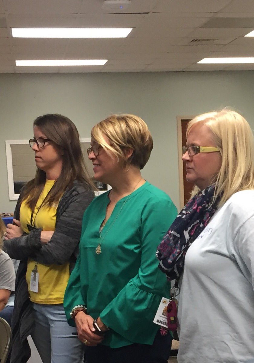 spearceus's tweet photo. Catherine Rogers @rogerscath1 presents to the faculty and staff at JLN Elementary School https://t.co/RkcQBonevk