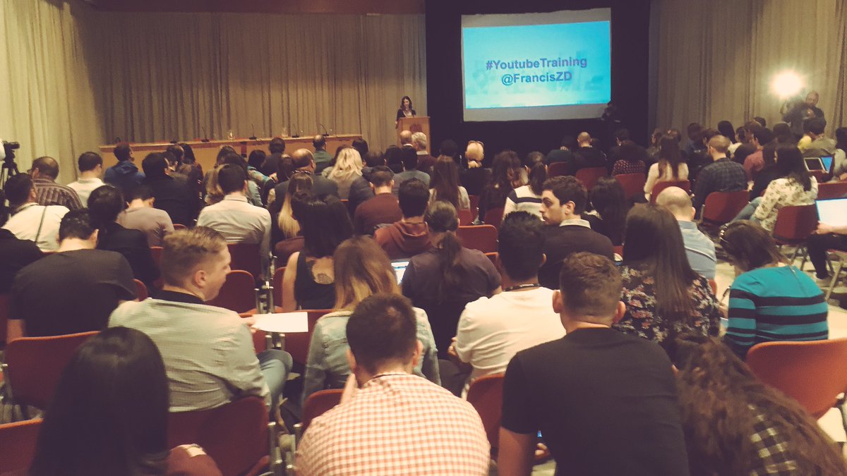 FrancisZD's tweet image. Full house at #YouTubeTraining. Follow us on Facebook live!