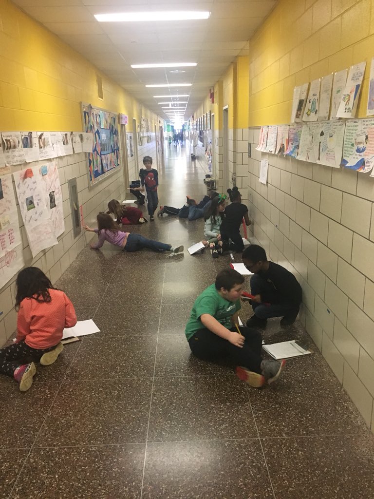 PR3AnnRizz's tweet photo. 3rd grade scientists practicing measuring with their “snow sticks” #prs50 https://t.co/5YUJfHPPHK