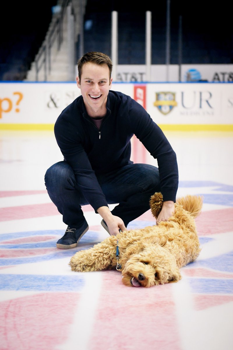 Doug Fedun is ready for Dogs Night Out! 

March 24th | vs. Springfield | 🐕 🎟️'s--> amerks.co/HcWYqn