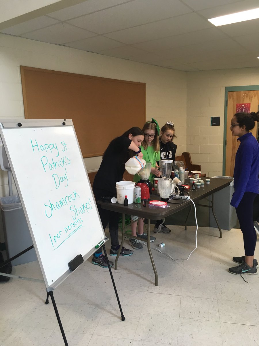 YatesFarm's tweet photo. Thanks to @RMSHanover #studentcouncil and #MarchIntensive students for organizing #ShamrockShakes for students today. #community https://t.co/LYZXCagNJH