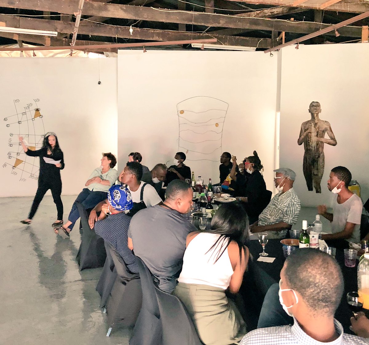 HeddaInSA's tweet photo. #ArtistTalk - #HirokoTsuchimoto Japanese - Swedish performance artist in residence @BagFactoryArt expertly dissecting our comfort zones and discomfort zones...#art #artexchange #residence #iaspis #SE_SA 🇿🇦🇸🇪🇯🇵 https://t.co/UA34pi2sr5