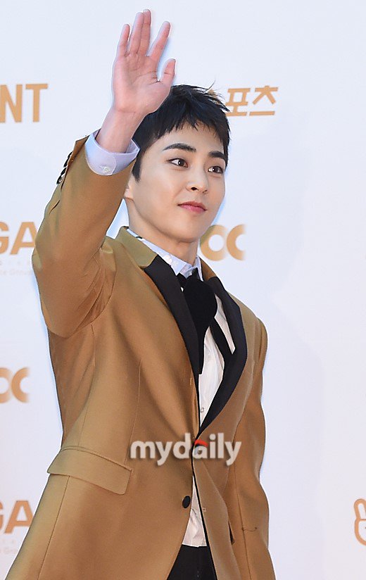 FlaxlessPotatos's tweet photo. EXO Xiumin confirmed to return to the cast of Dangerous Outside the Blankets

Broadcast begins early April

https://t.co/sRX1aVUooT by #xbackyixings via @c0nvey https://t.co/Ps9v7fdsMk