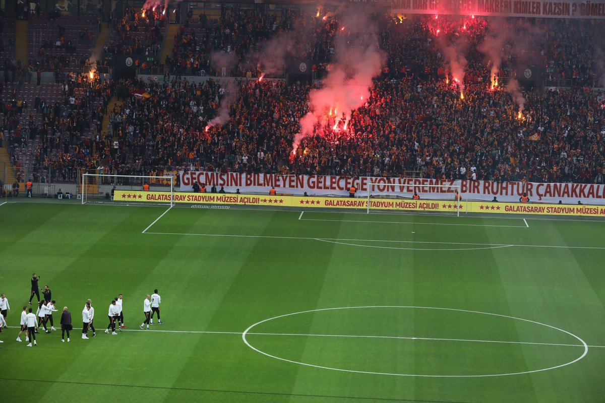 TAKIMIMIZ SAHADA!

#Hedef21 #SenŞampiyonOlacaksın #ultrAslan