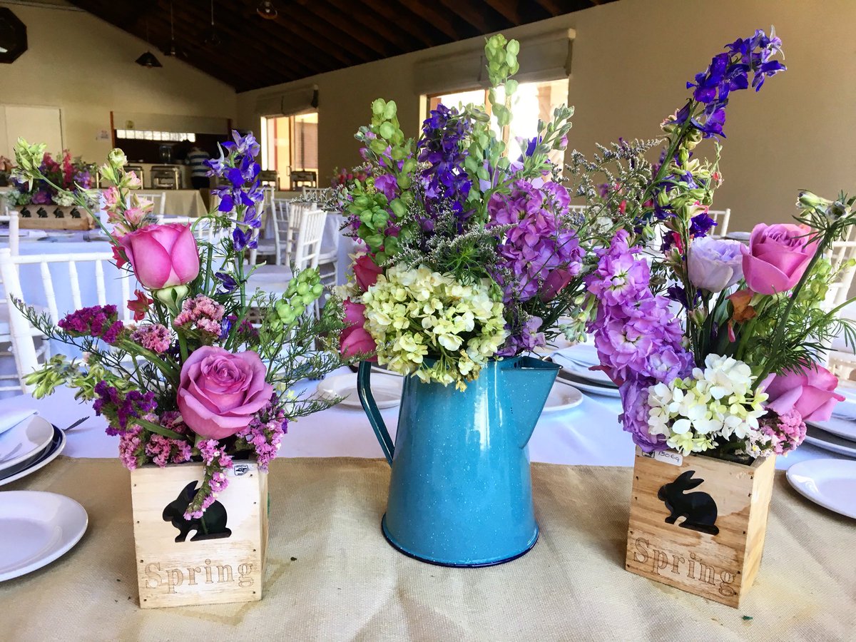 monbyw's tweet photo. Baby shower Emma! #monbyw #flowers #furniture #details https://t.co/POphRZzRrN
