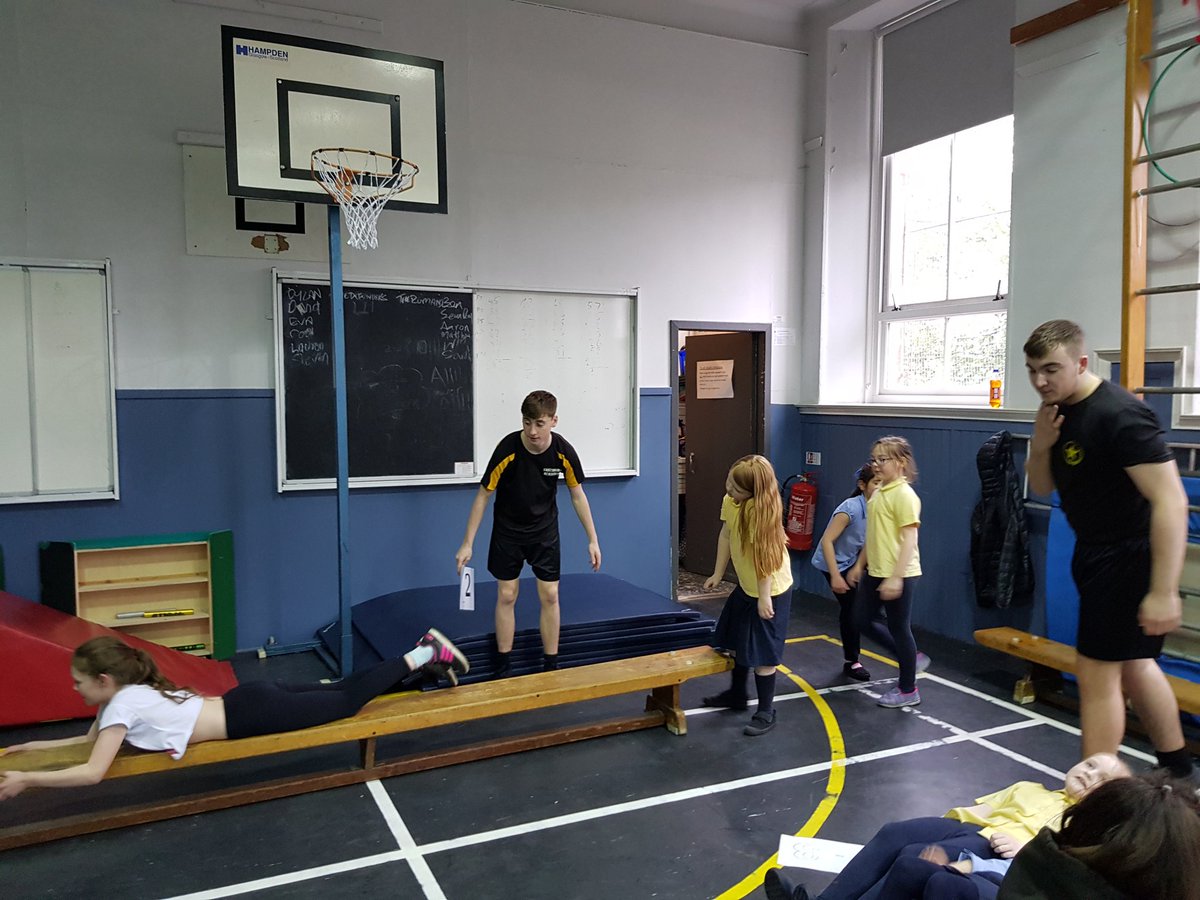 WellshotPrimary's tweet photo. Great to see so many familiar faces as @EastbankAcademy Sports Leaders delivered PE sessions this afternoon. #abigthanks #effectivecontributors https://t.co/vbuTPi6gB3