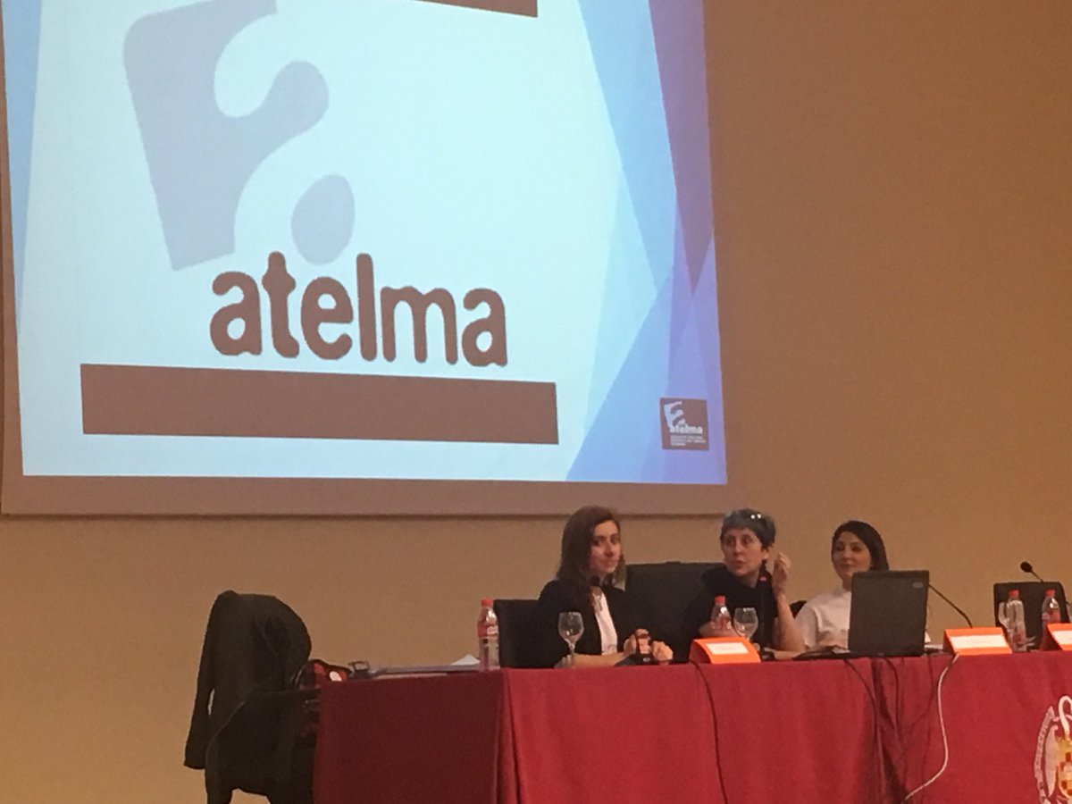 SilviaNievaPhd's tweet photo. Sistemas aumentativos de comunicación con nilños TEL. Los cuadernos de @AtelmaEsther que está recorriendo el mundo para explicar qué es el TEL y cómo dar a los niños la mejor ayuda https://t.co/Llo8wRPm4F