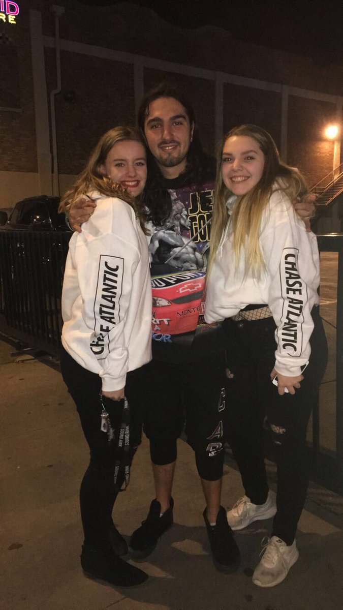 HalsteadTrinity's tweet photo. @JessePBoyle thanks for the amazing show last night love you guys🥁🕊🔥💗 https://t.co/LNYIy5XSxr