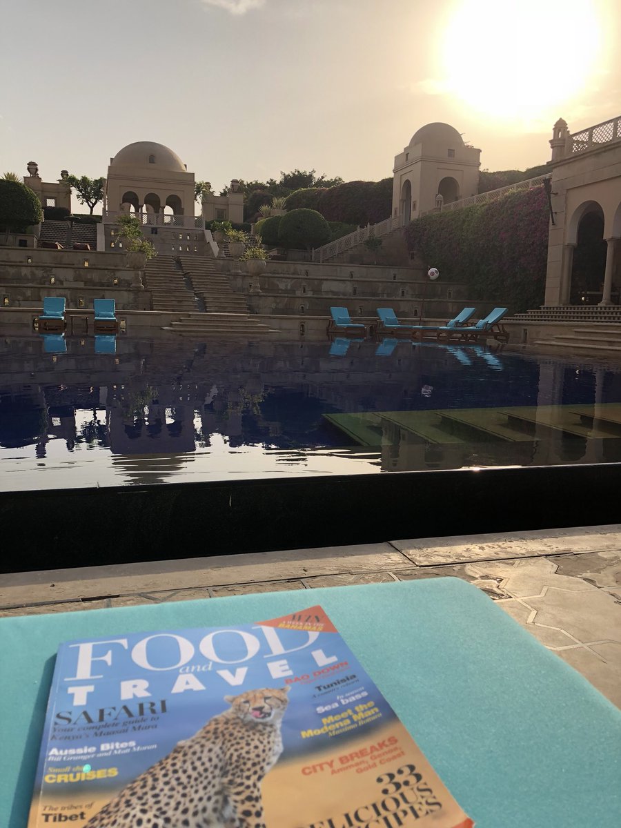 pedro_pete11's tweet photo. @FoodandTravelEd where better place to read this, India https://t.co/l6IcxNw7OC