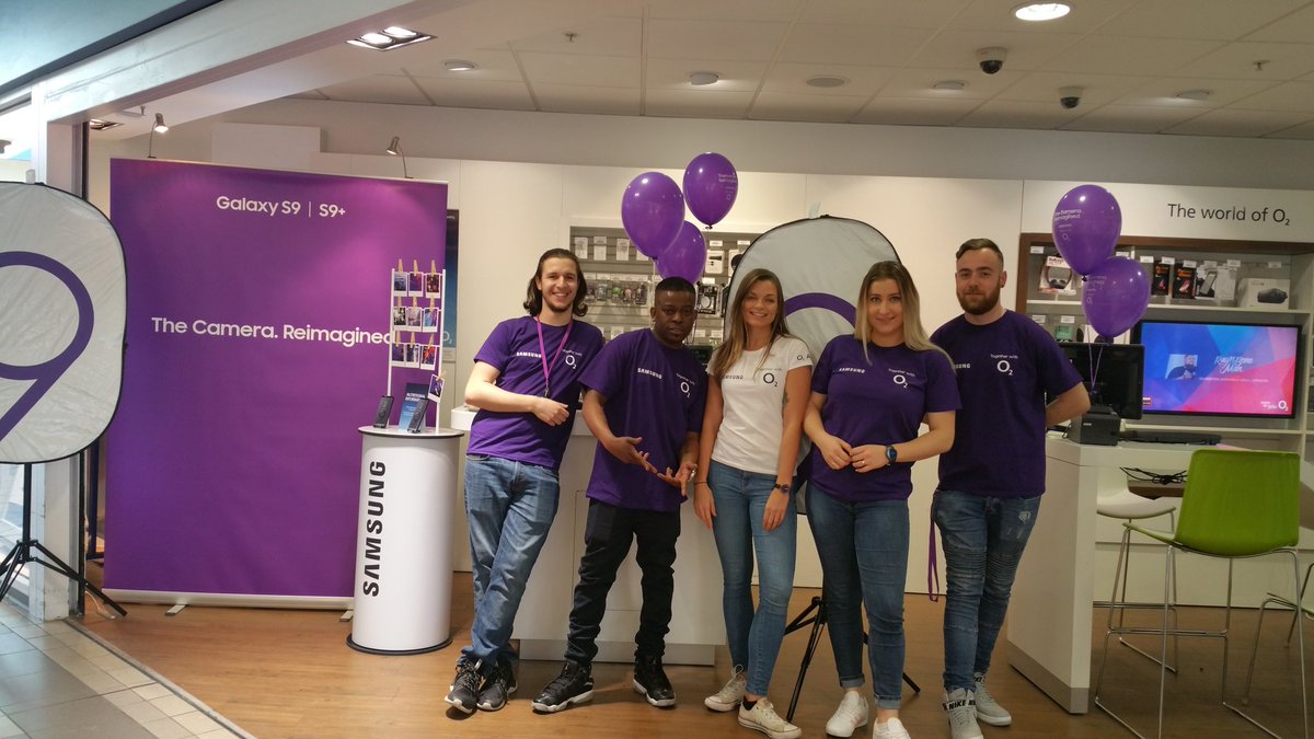 Avertec_'s tweet image. Pop in and join the fun with #O2Edgware today. Check out the new #S9 by Samsung Mobile. Prizes and giveaways all day don't miss out and pop in TODAY #O2 #samsungGalaxy #tech